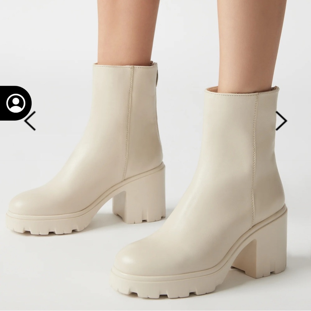 Steve Madden Womens Goucho Ivory Lug Sole Block Heel Chelsea Boots Shoes NWT